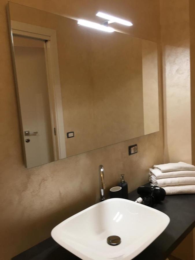 Cute And Cozy Apartment Train Station Bergamo Luaran gambar